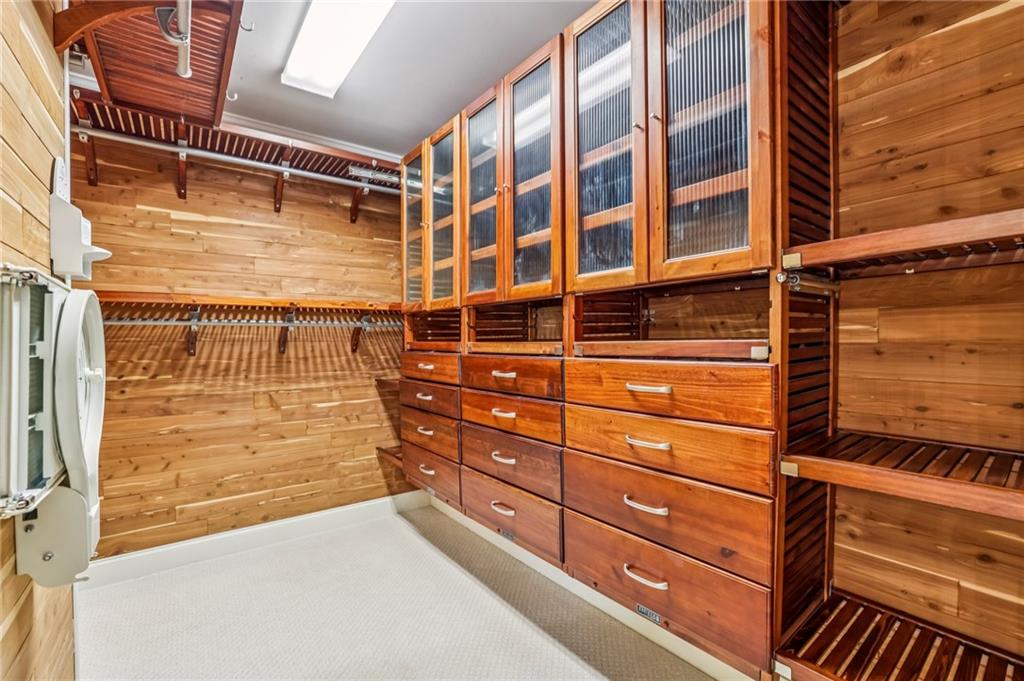 1165 Beacon Hill Crossing