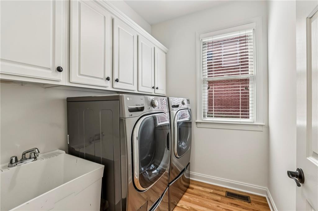 1165 Beacon Hill Crossing