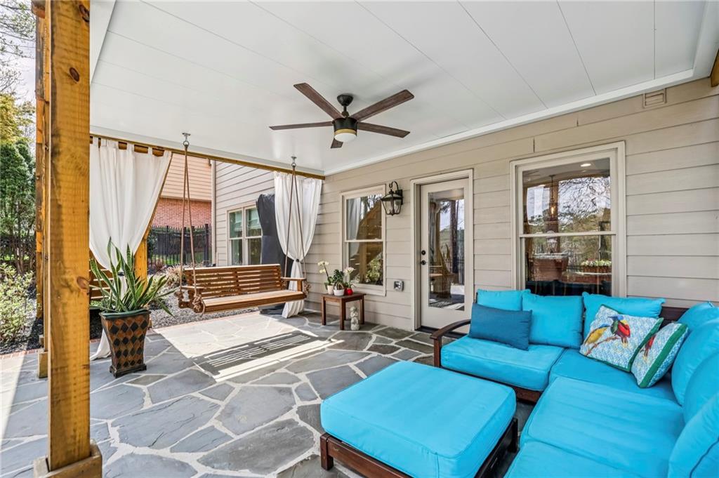 1165 Beacon Hill Crossing