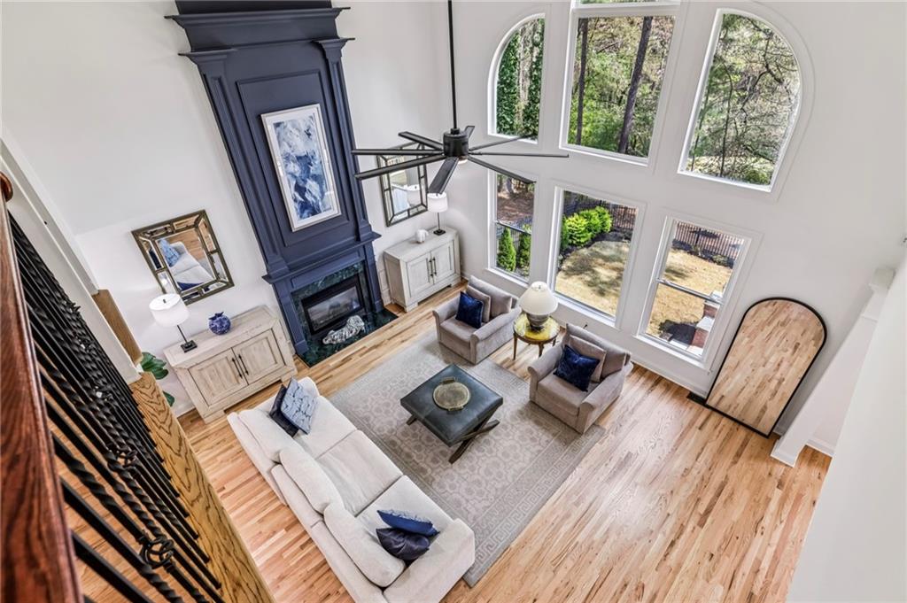 1165 Beacon Hill Crossing