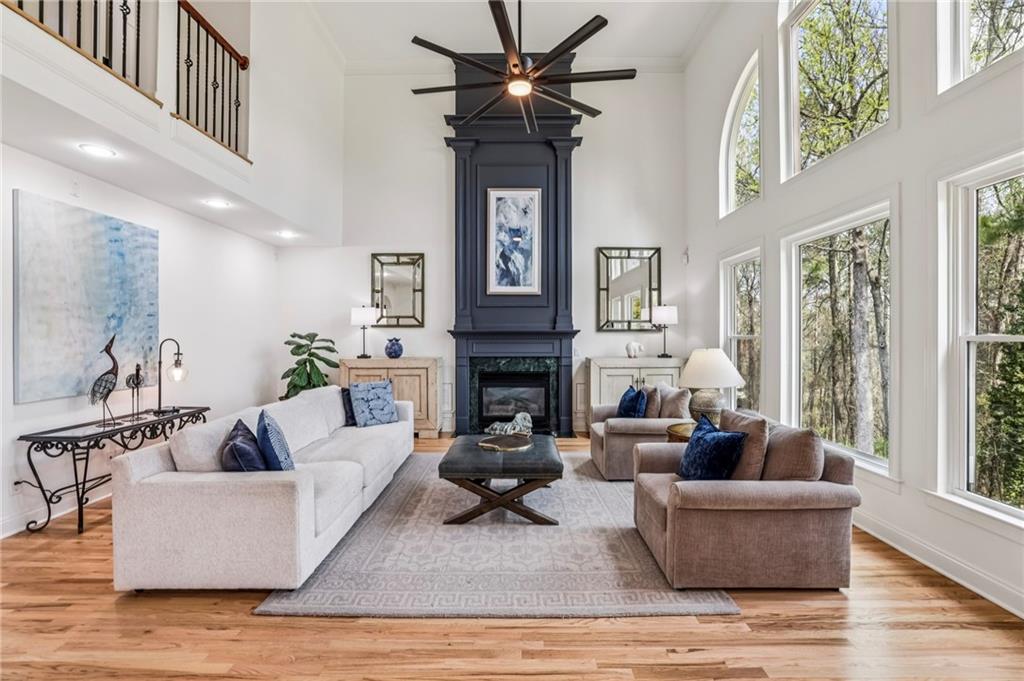 1165 Beacon Hill Crossing