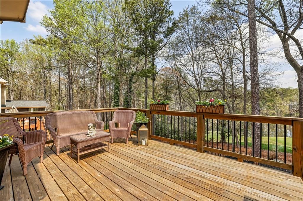 1165 Beacon Hill Crossing