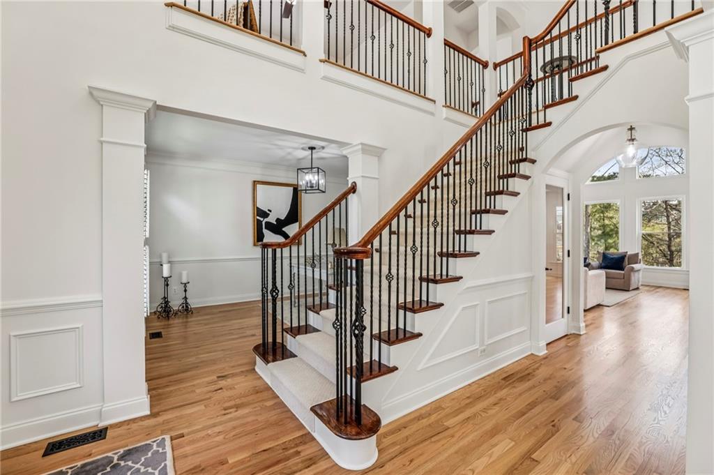 1165 Beacon Hill Crossing