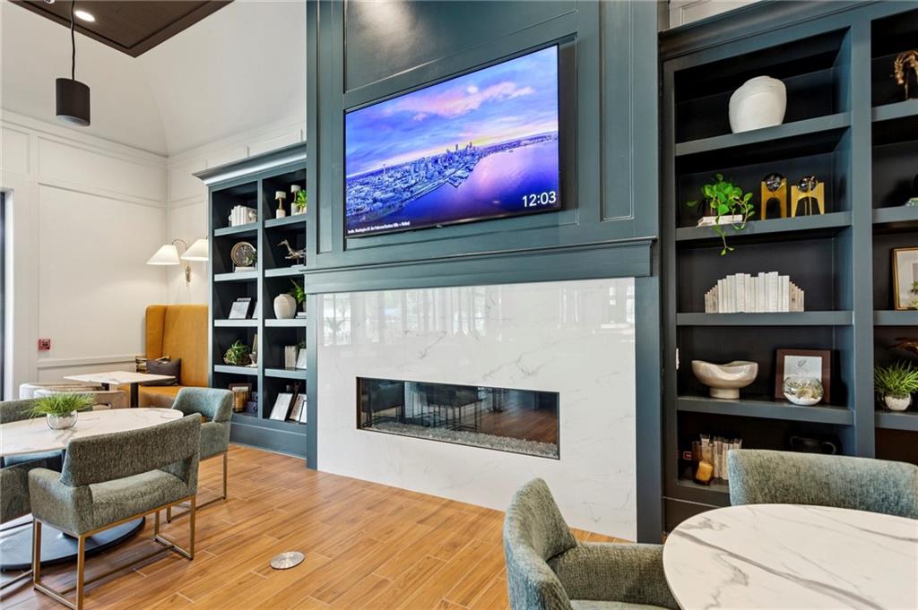 443 Southland Circle