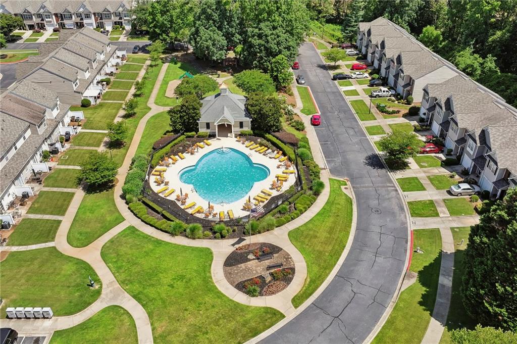 332 Azalea Circle