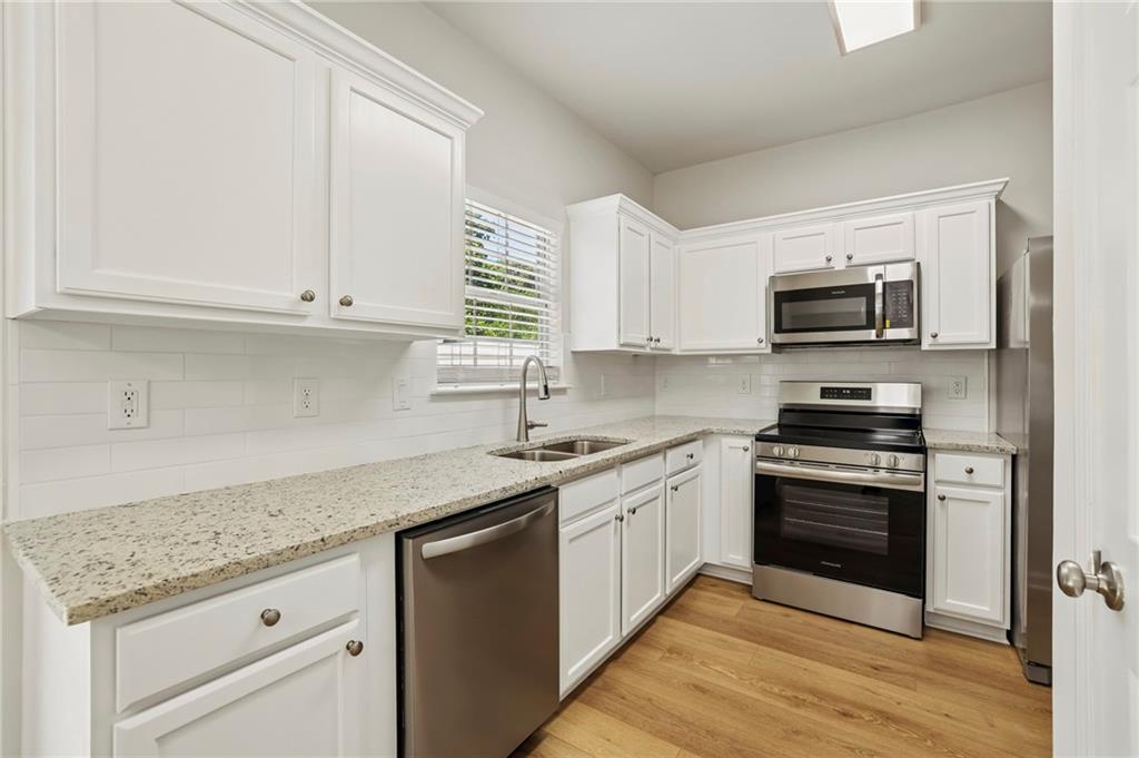 332 Azalea Circle