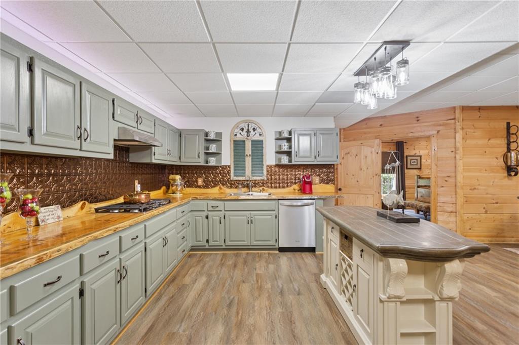 335 Old Tails Creek Road