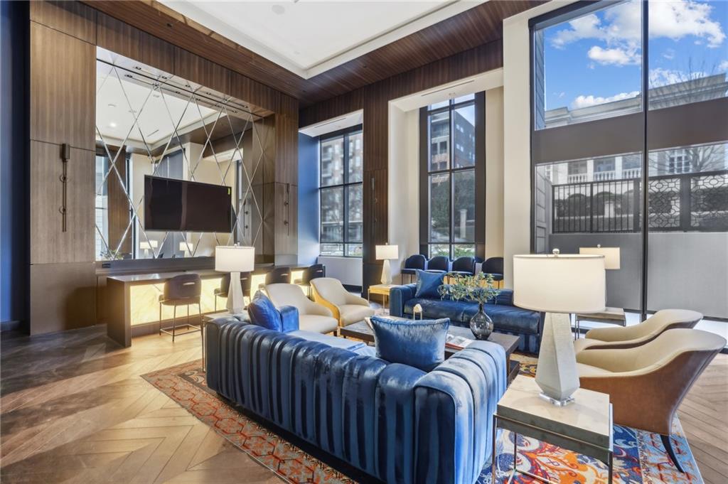 2425 Peachtree Road Unit 501