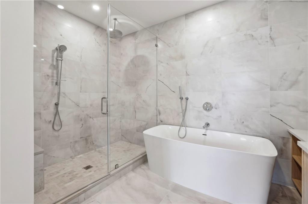 2425 Peachtree Road Unit 501