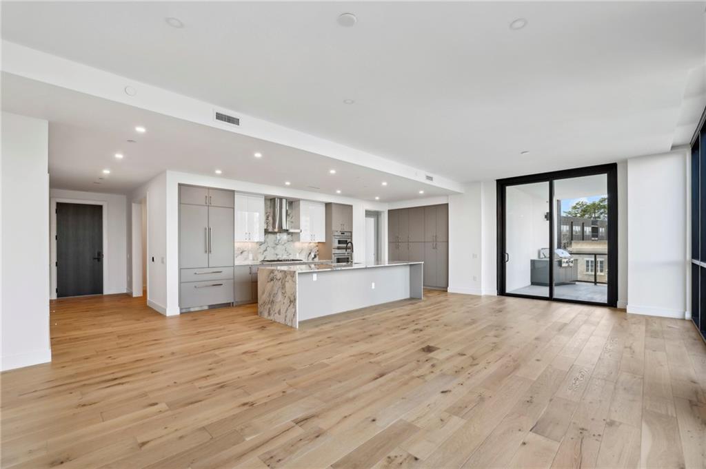 2425 Peachtree Road Unit 501