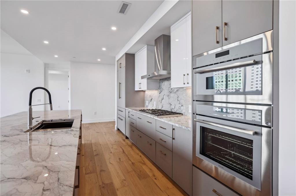 2425 Peachtree Road Unit 501