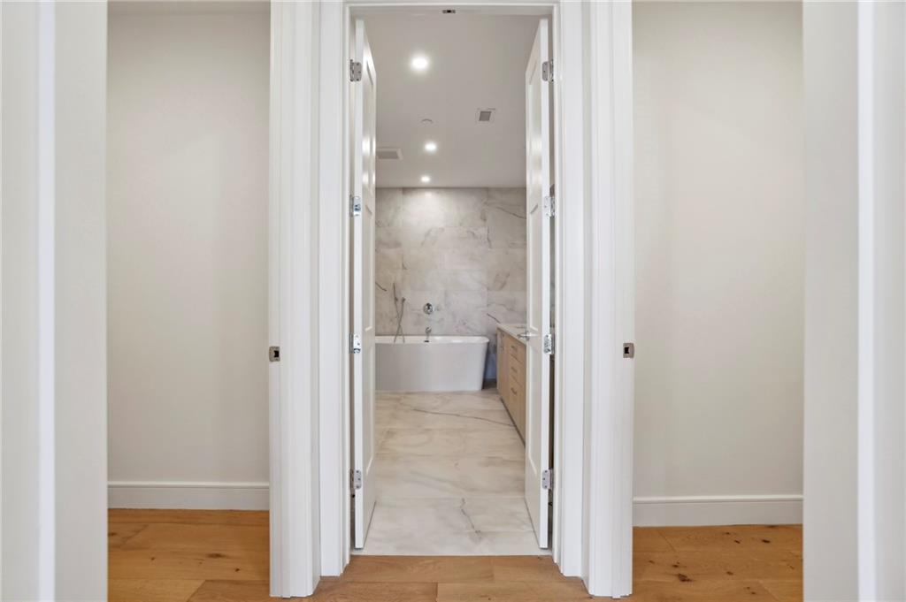 2425 Peachtree Road Unit 501