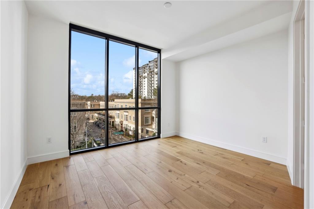 2425 Peachtree Road Unit 501