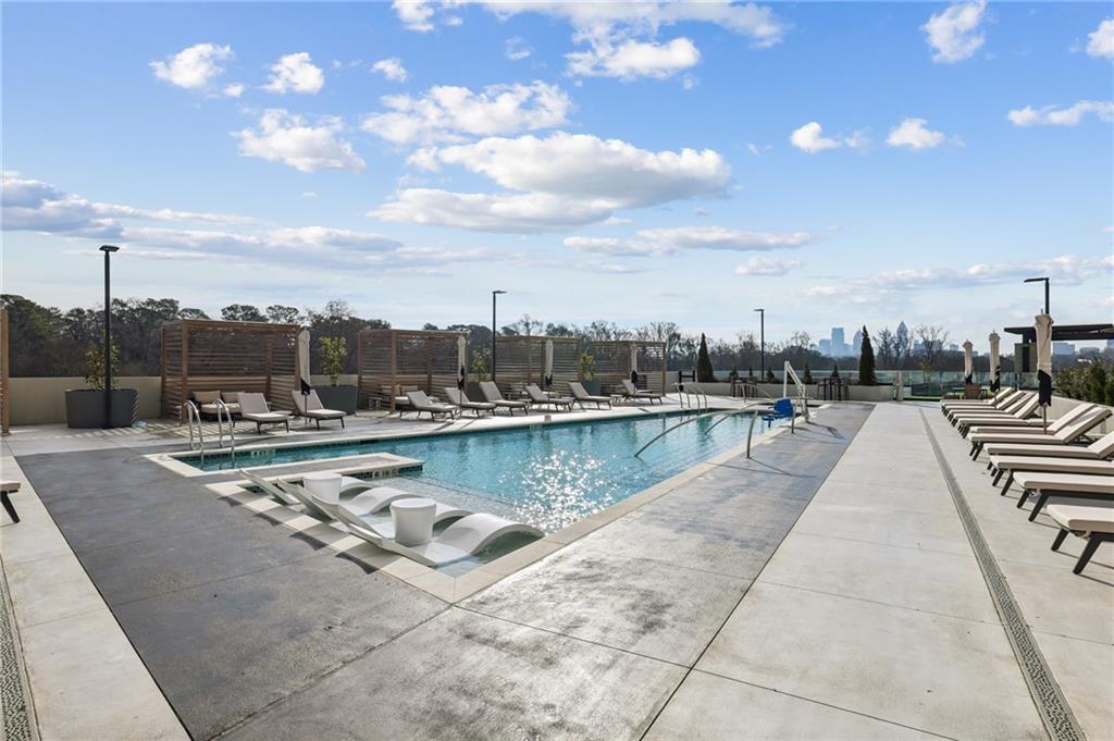 2425 Peachtree Road Unit 501