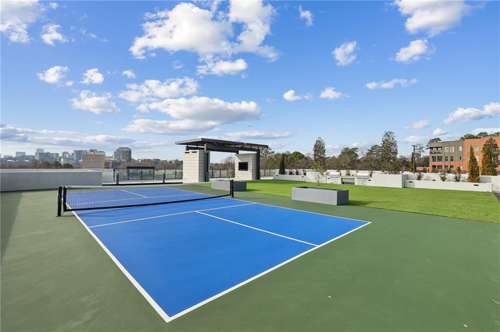 2425 Peachtree Road Unit 501