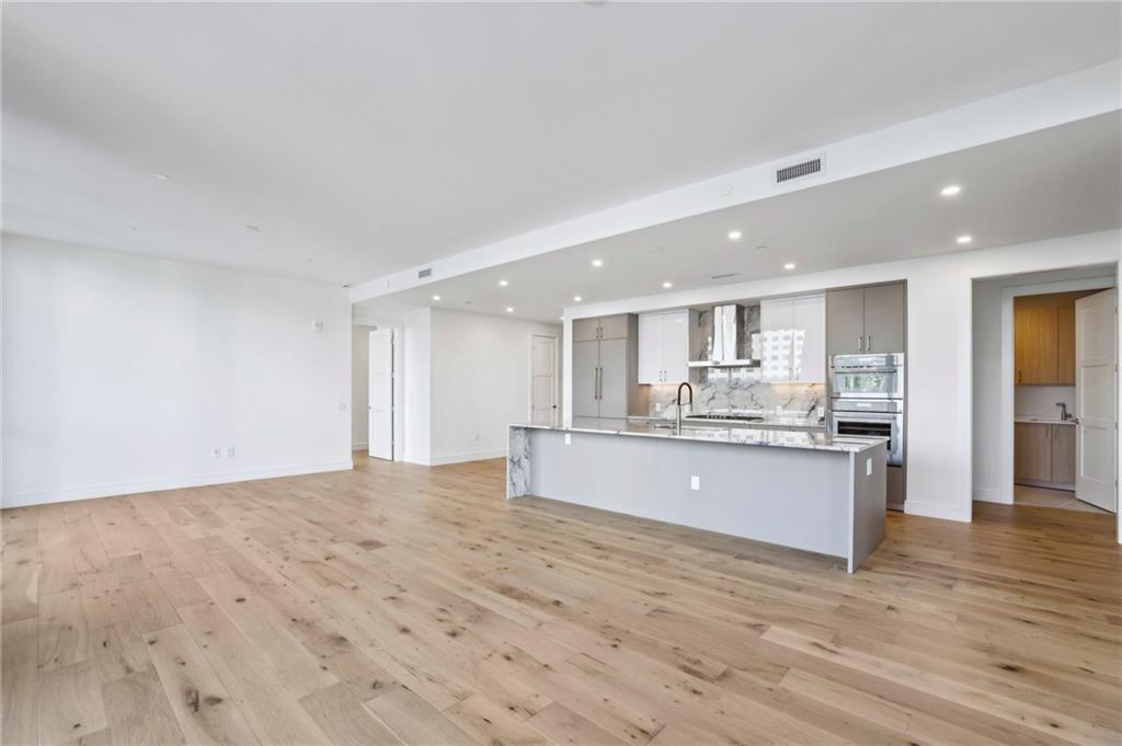 2425 Peachtree Road Unit 501