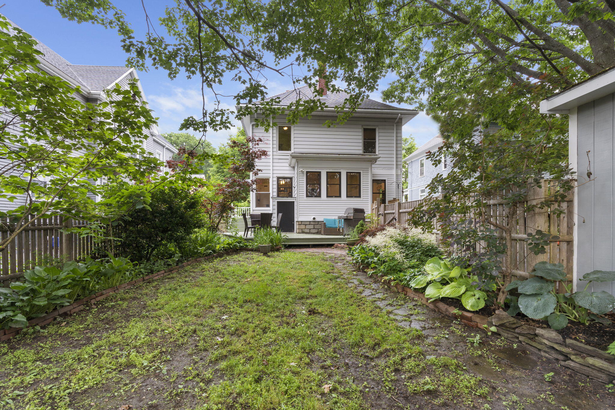 15 Amherst Street