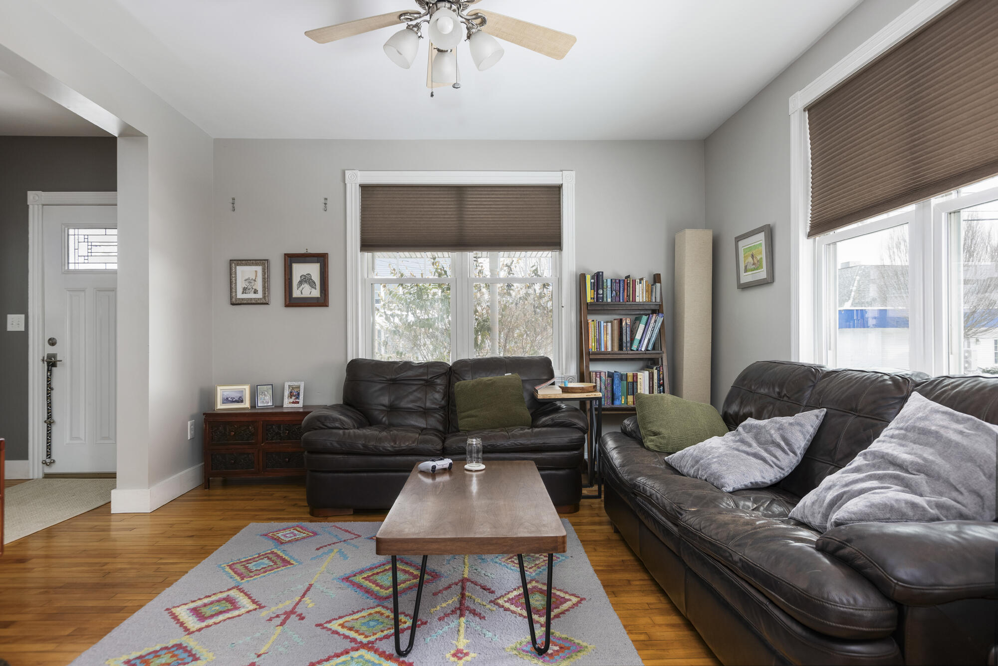 16 Massachusetts Avenue, 1