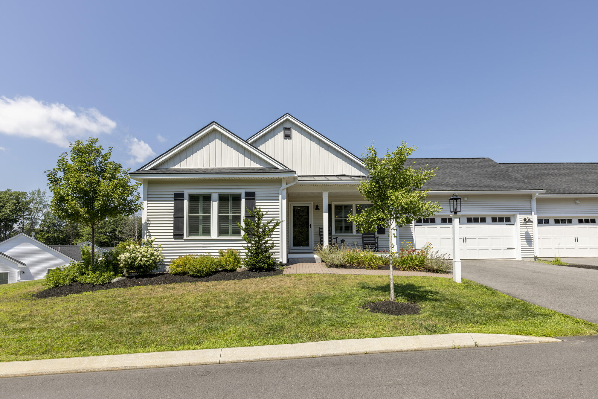 33 Maxwell Woods Drive, 35