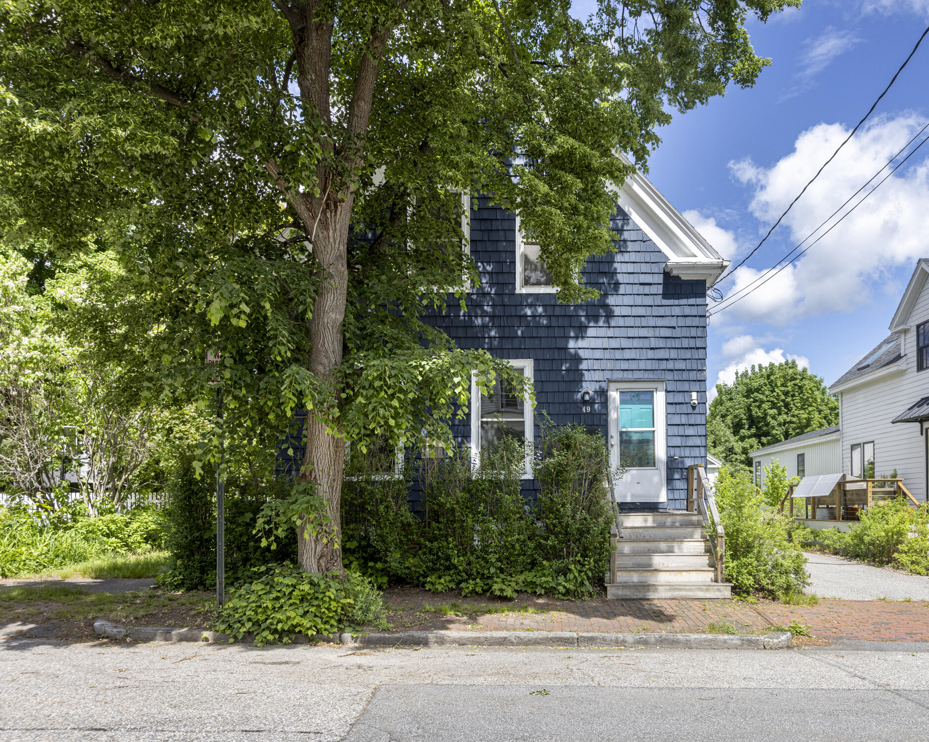 49 Montreal Street