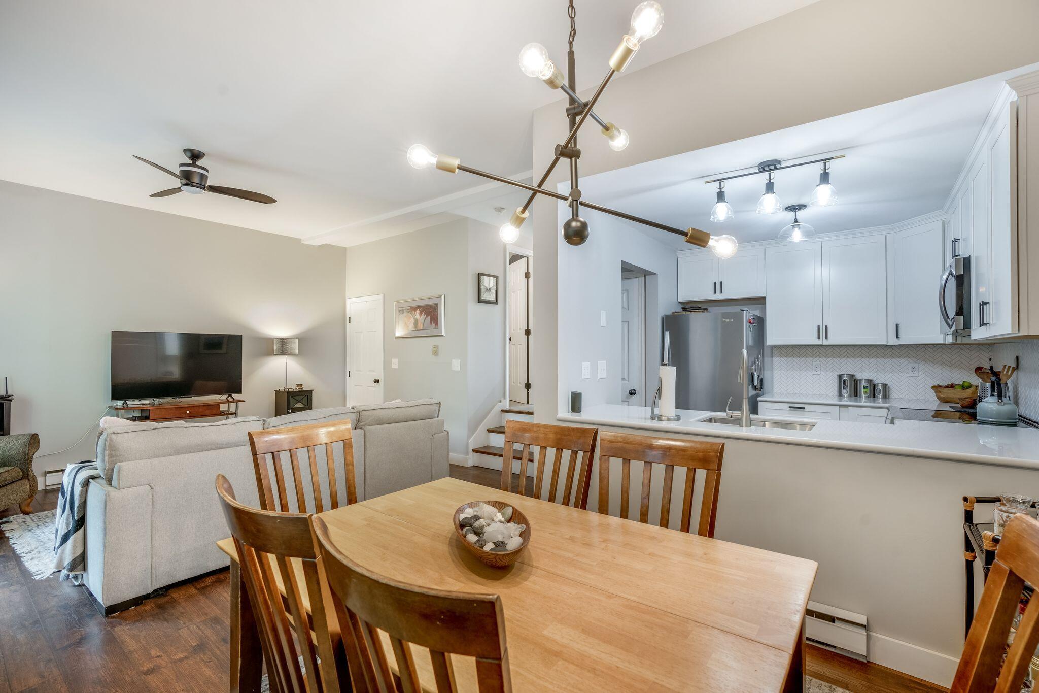 10 Sadler Drive, 10
