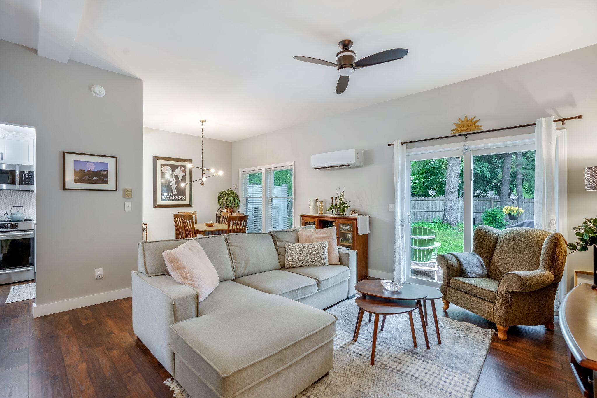 10 Sadler Drive, 10