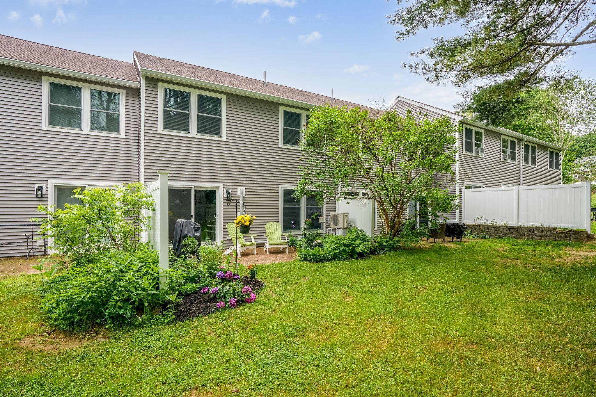 10 Sadler Drive, 10