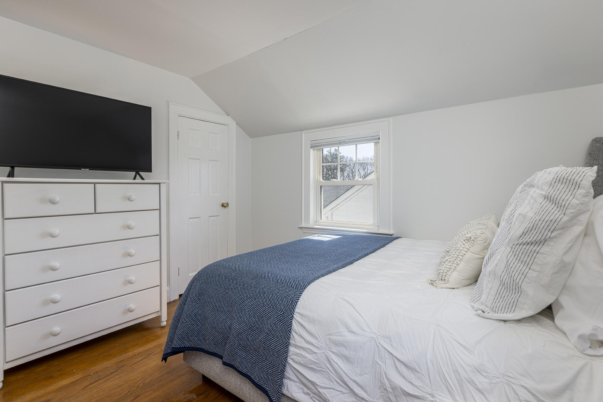 3 Loraine Street