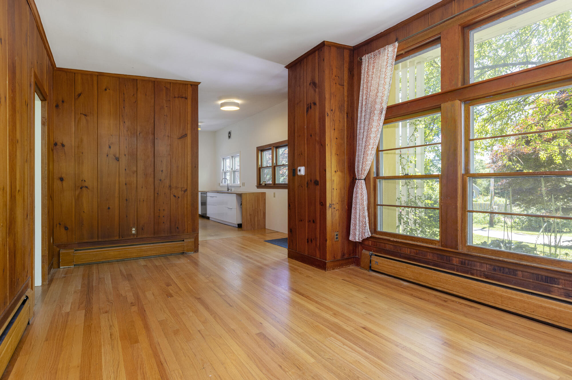 1 Pleasant Valley Avenue