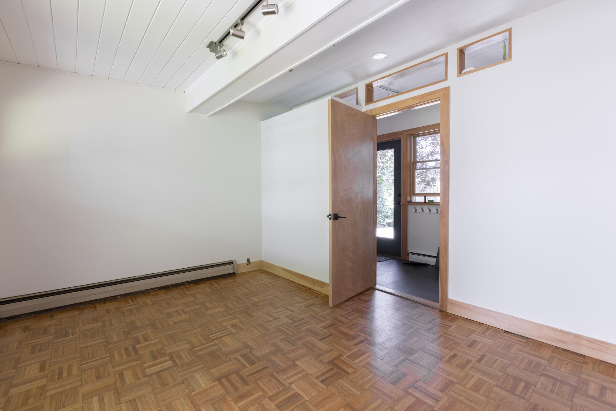 1 Pleasant Valley Avenue