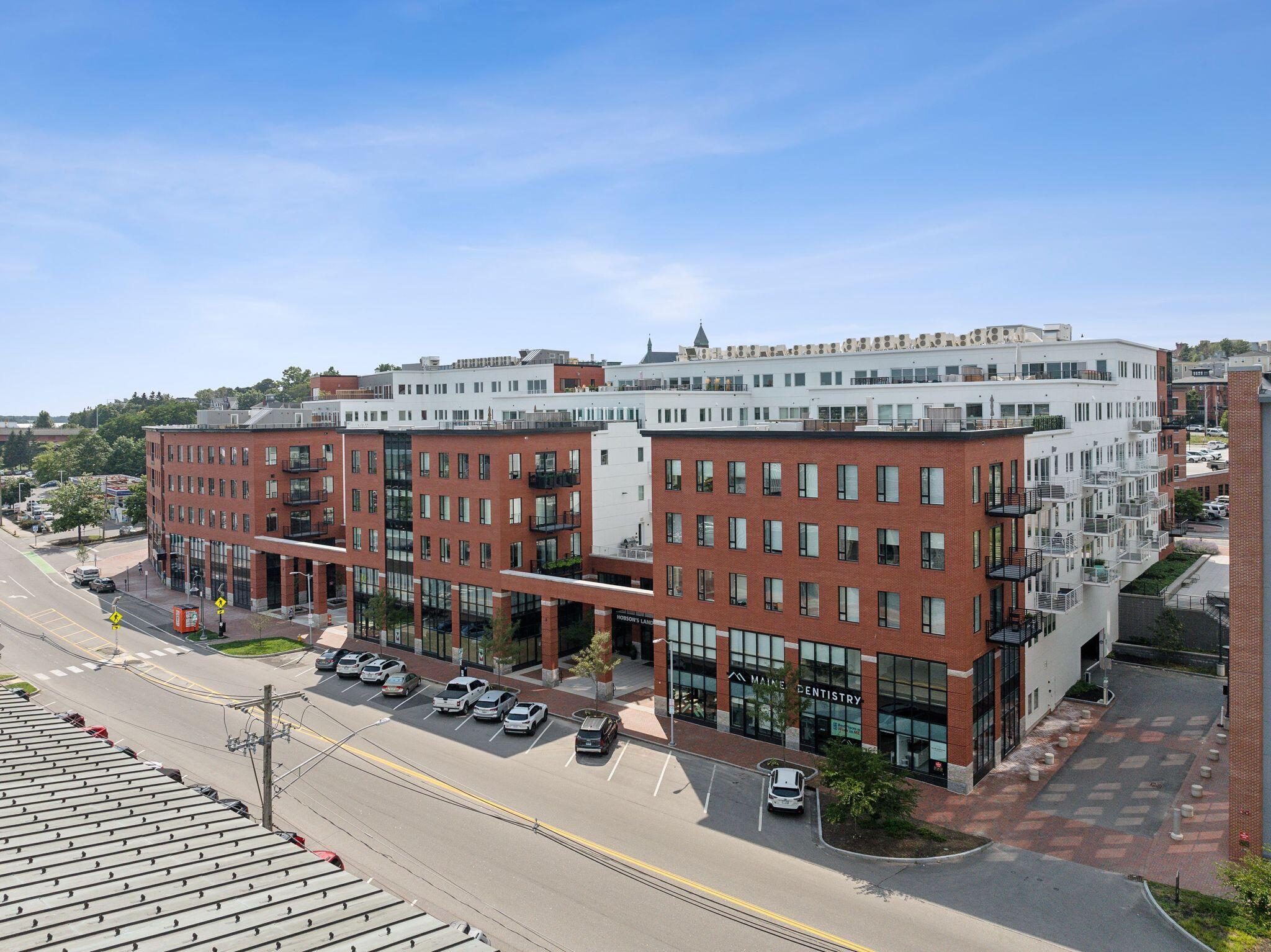 383 Commercial Street, 311