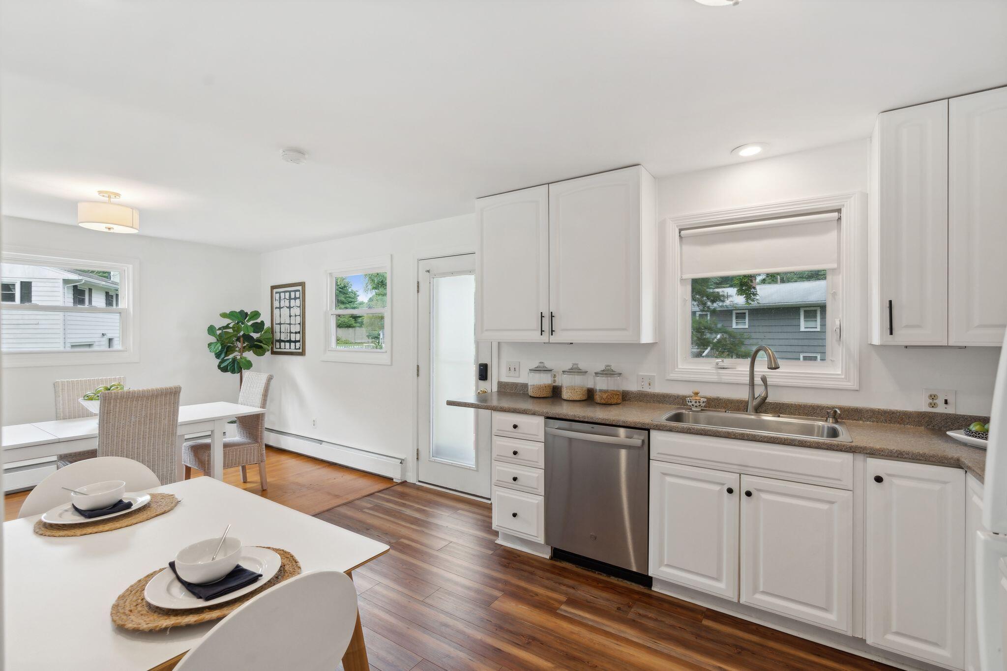 99 Old Ocean House Road