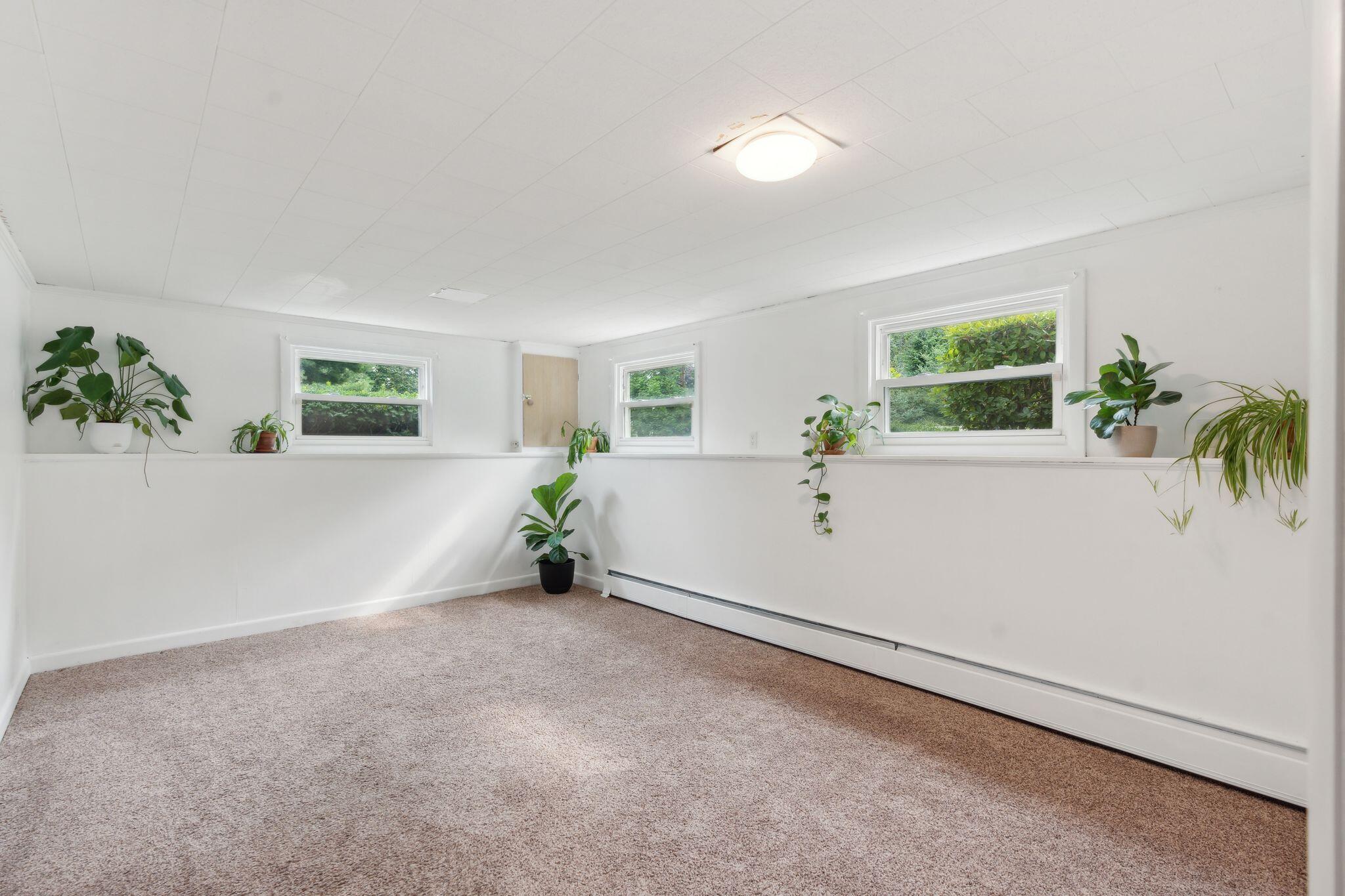 99 Old Ocean House Road