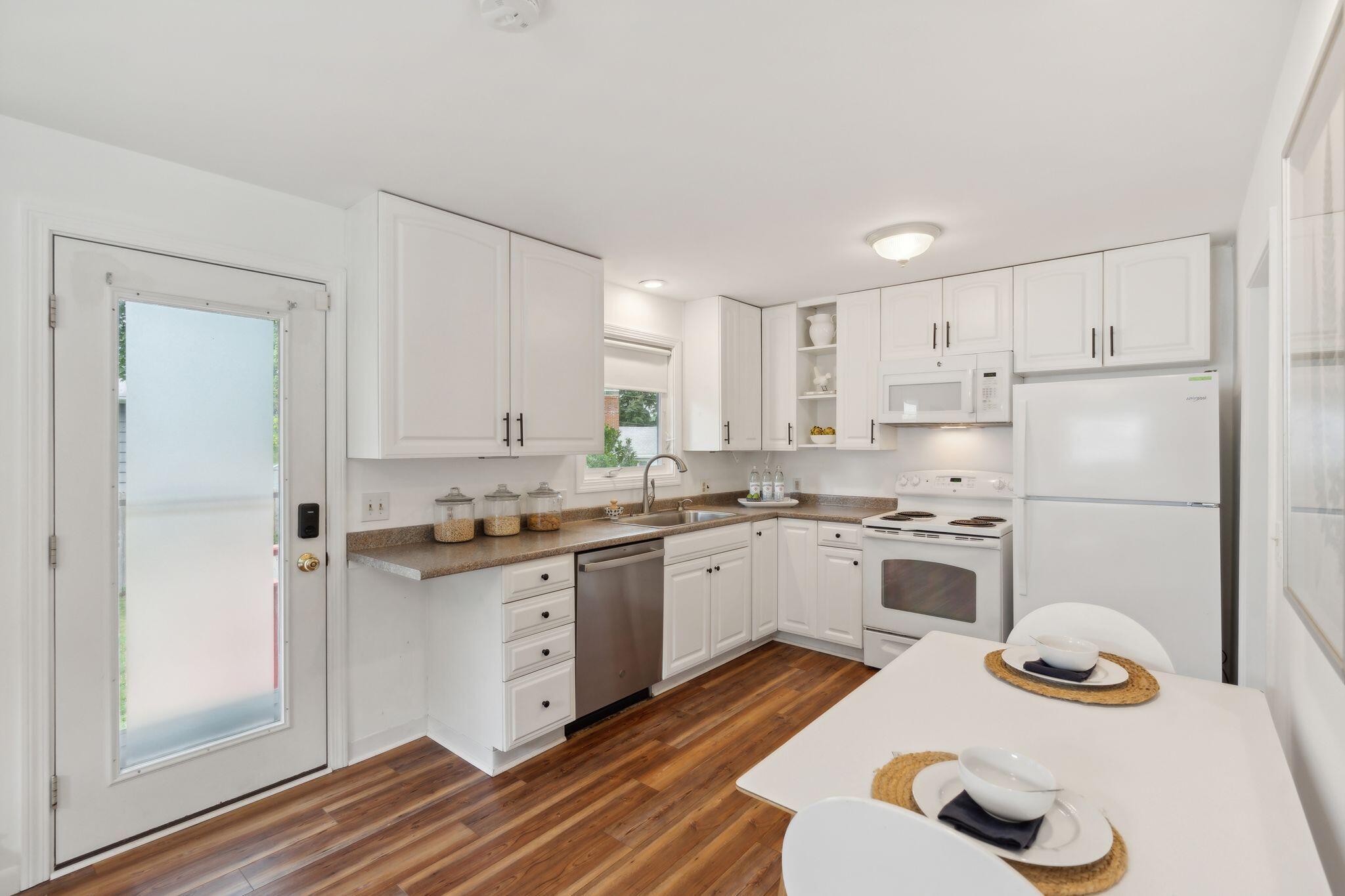 99 Old Ocean House Road