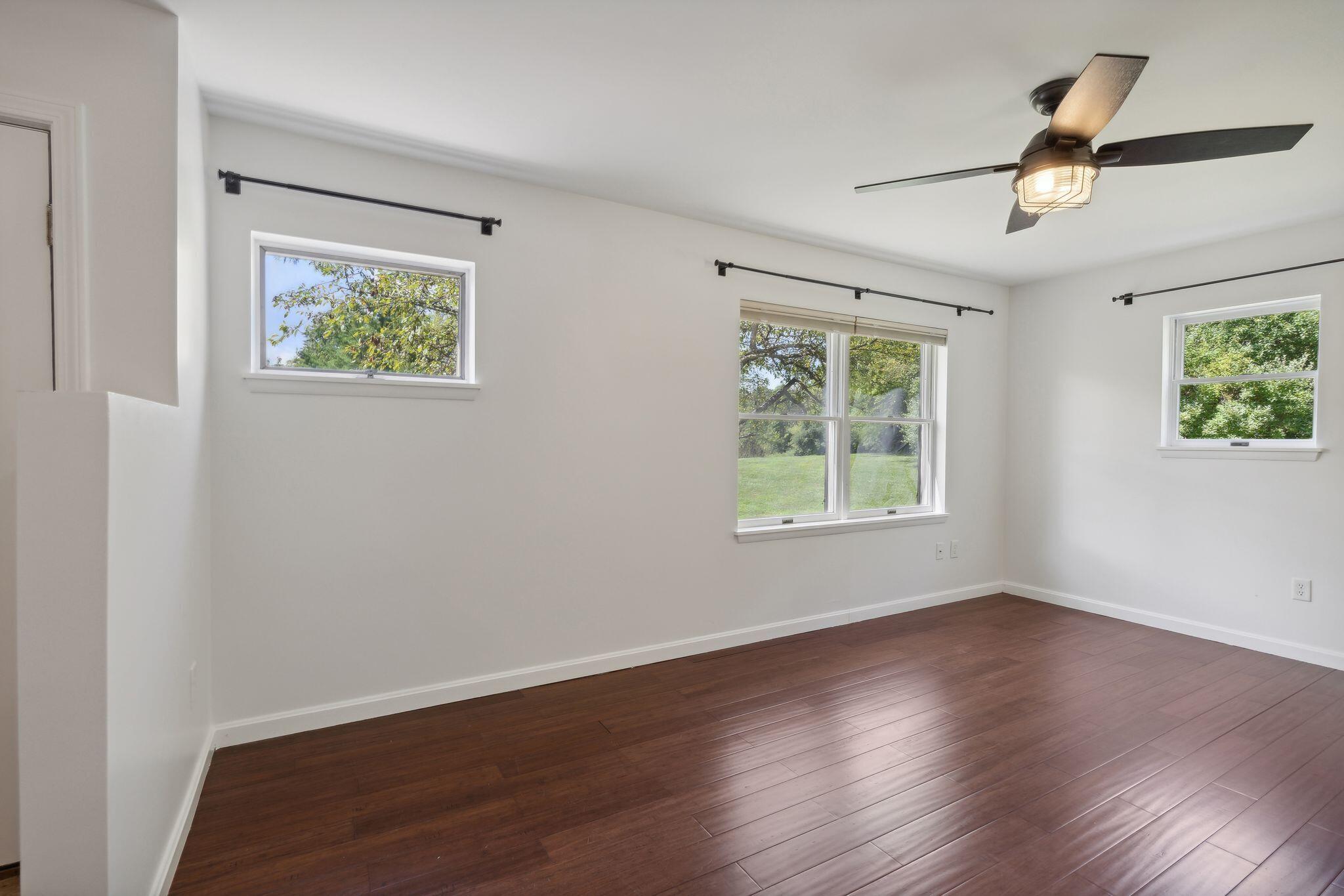 43 Glenridge Drive, 43