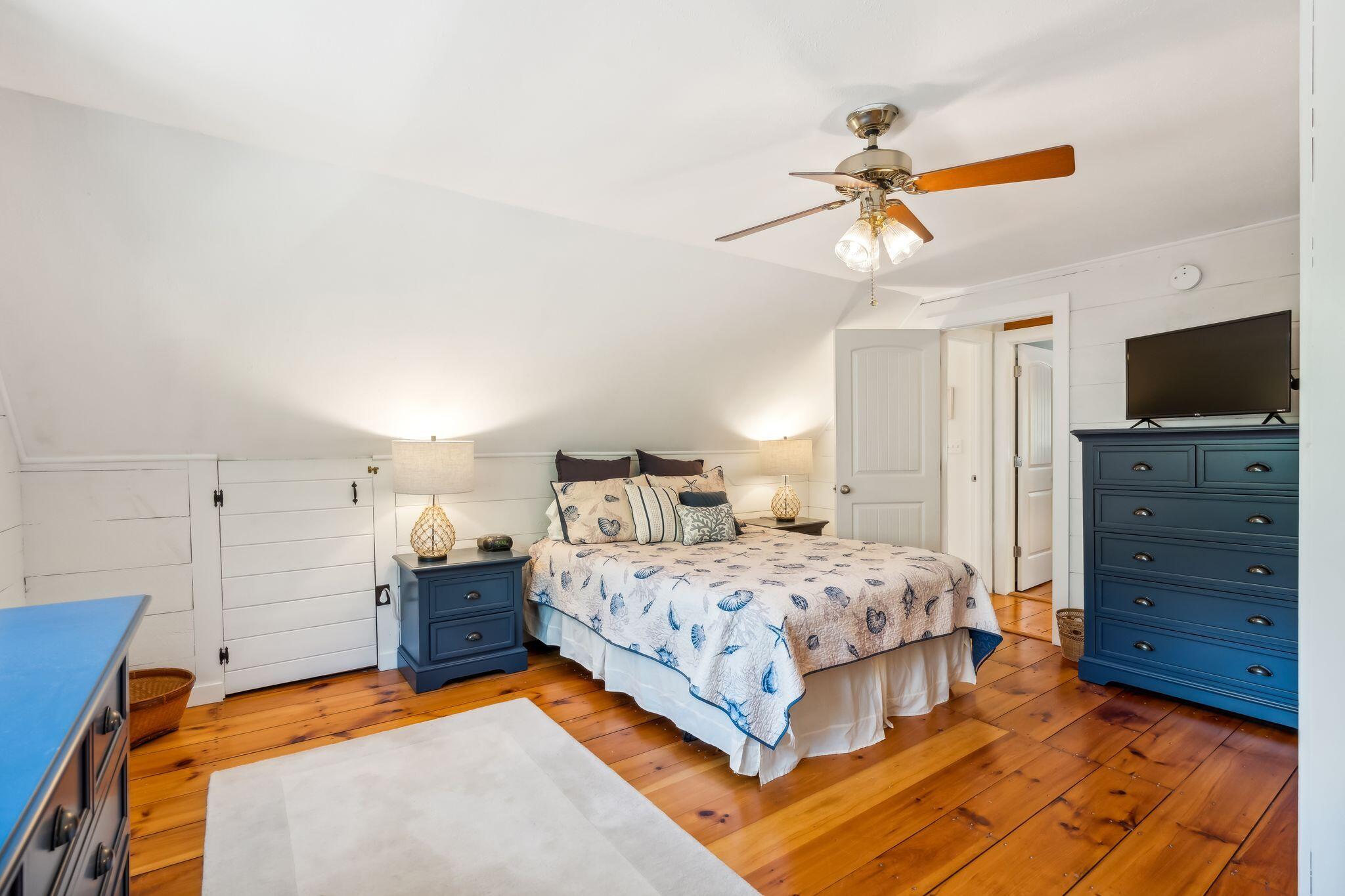 9 West Tioga Avenue