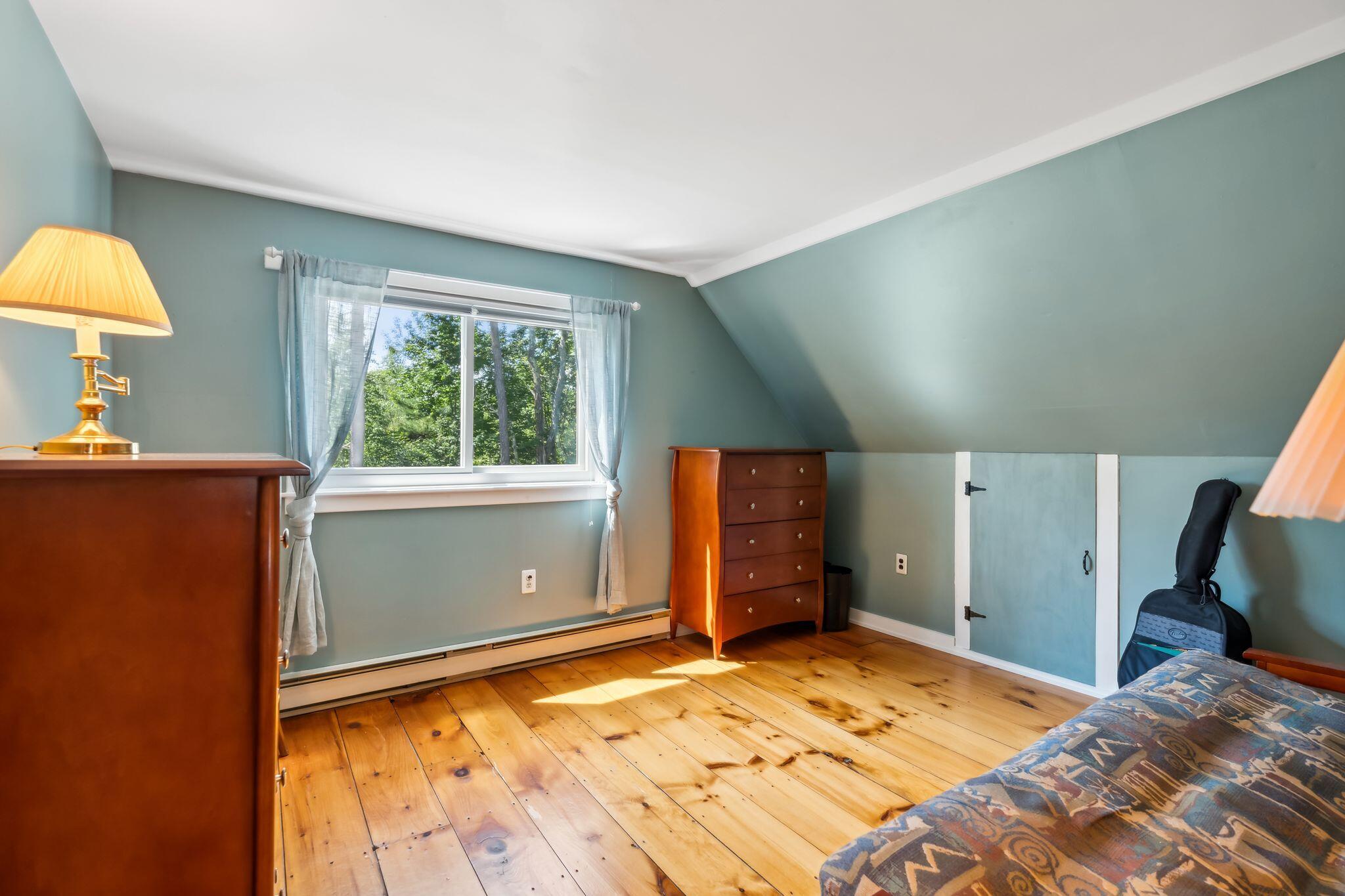9 West Tioga Avenue