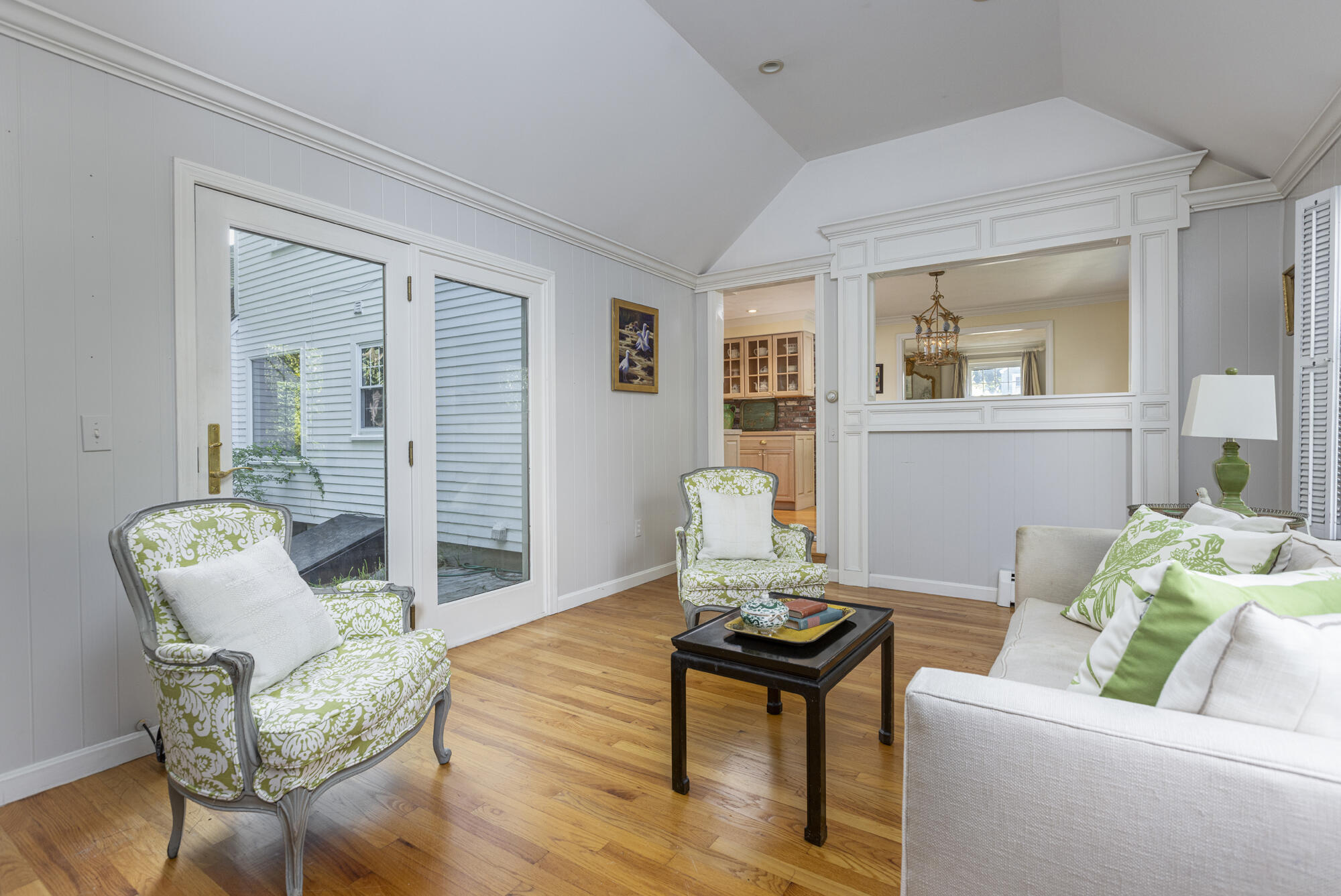 21 Applewood Circle