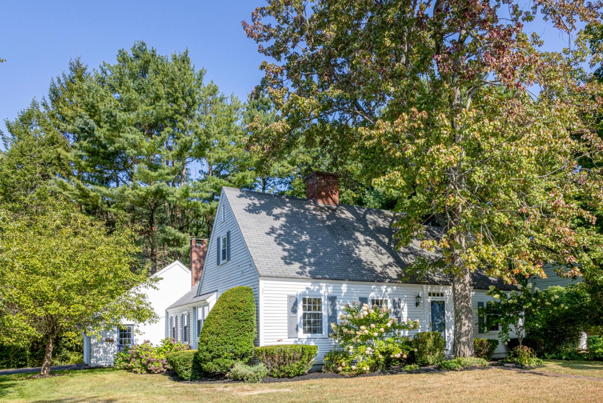 21 Applewood Circle