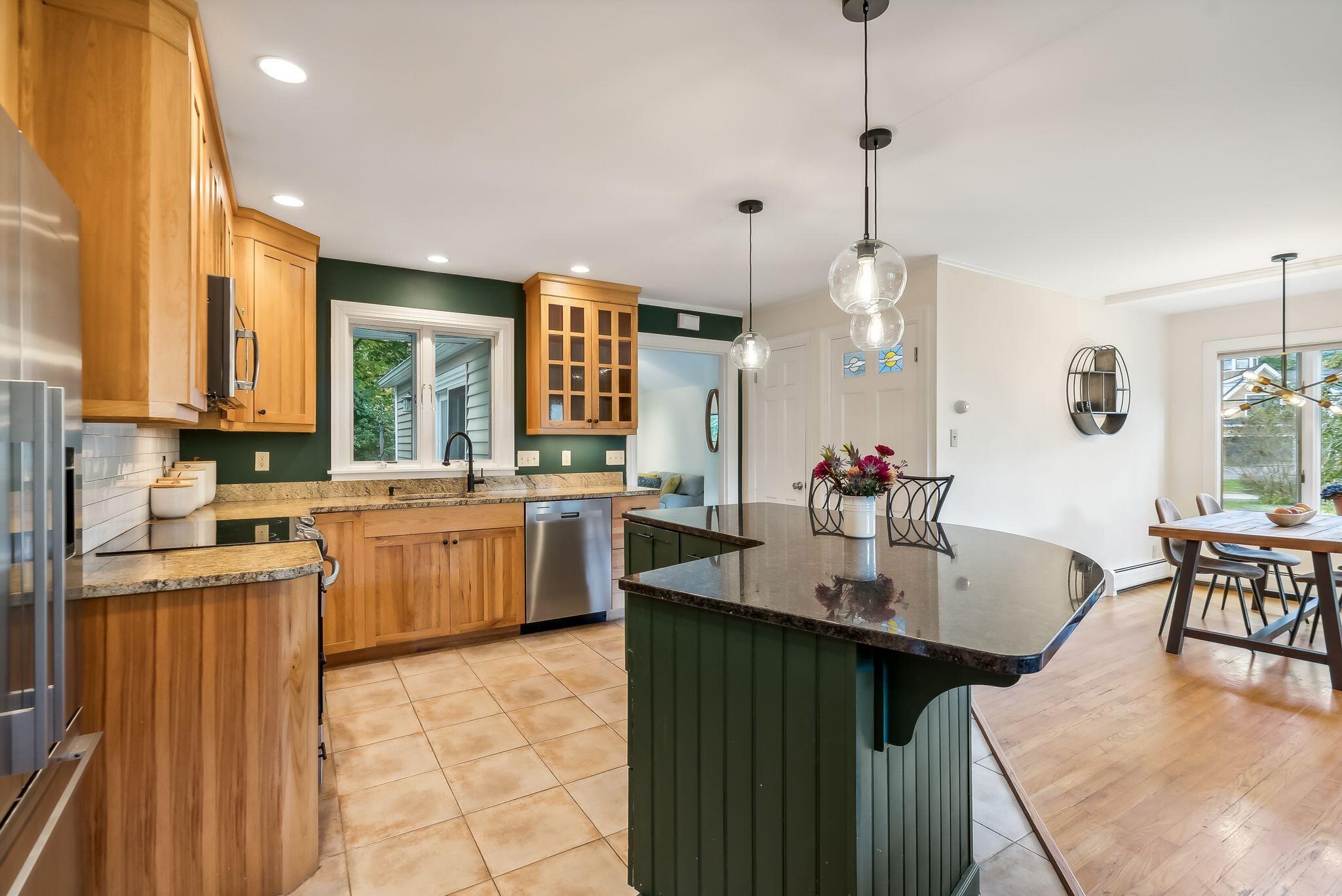 231 Spurwink Avenue