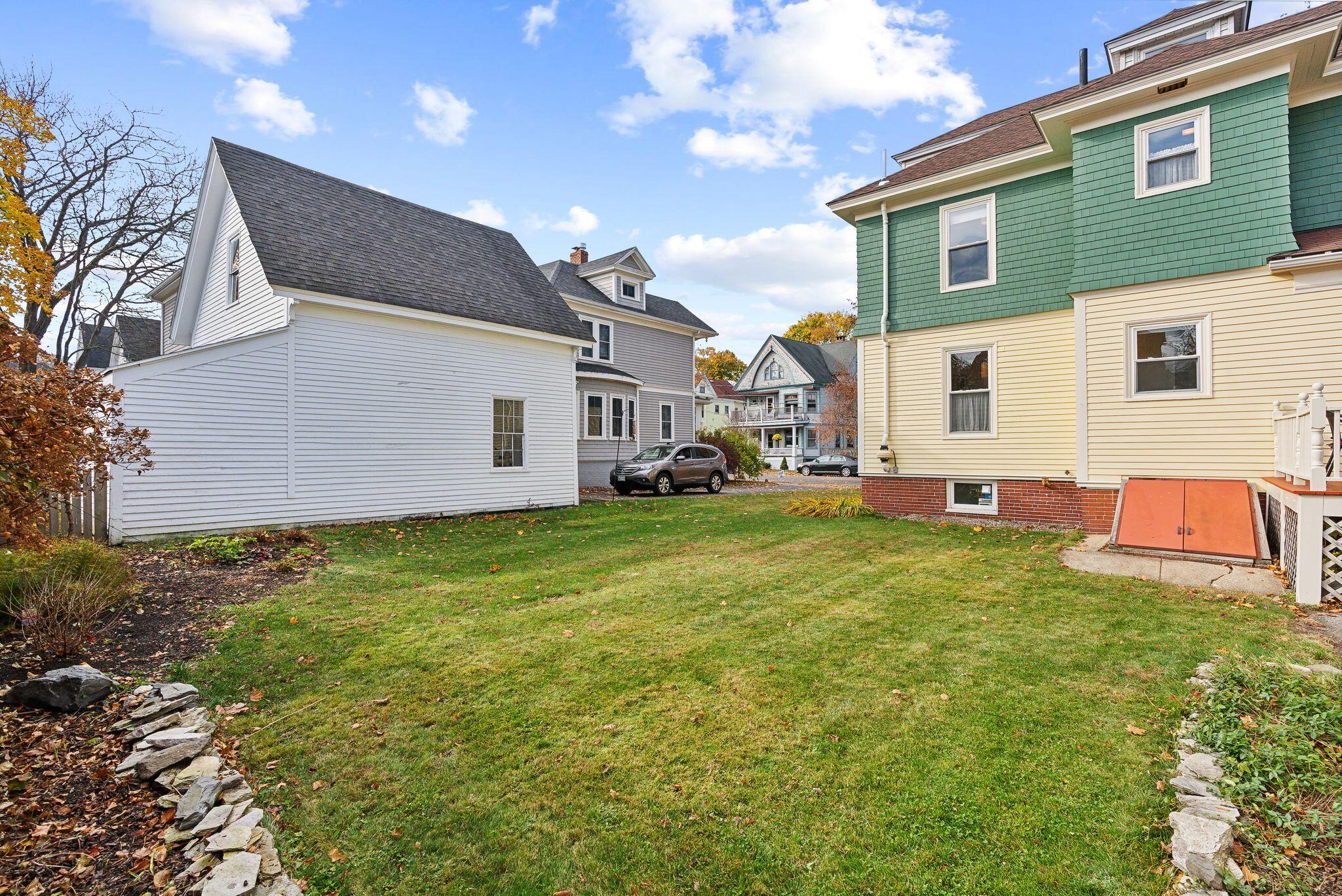 39 Lawn Avenue