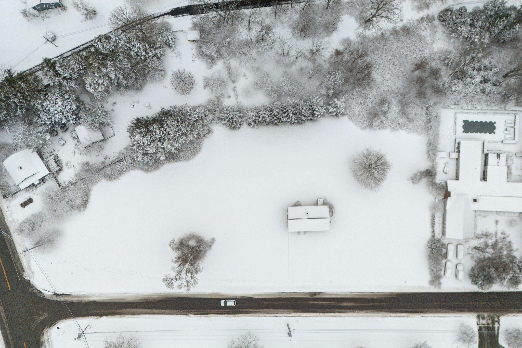 4 Broad Cove Road