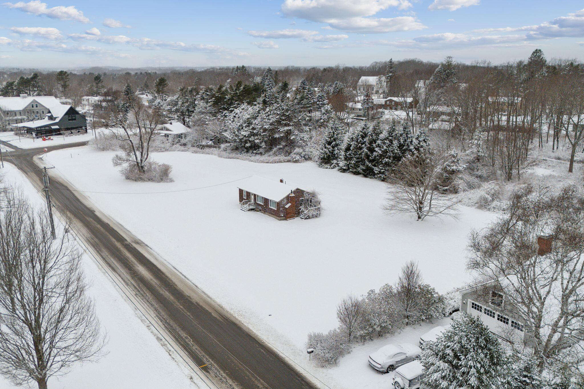 4 Broad Cove Road