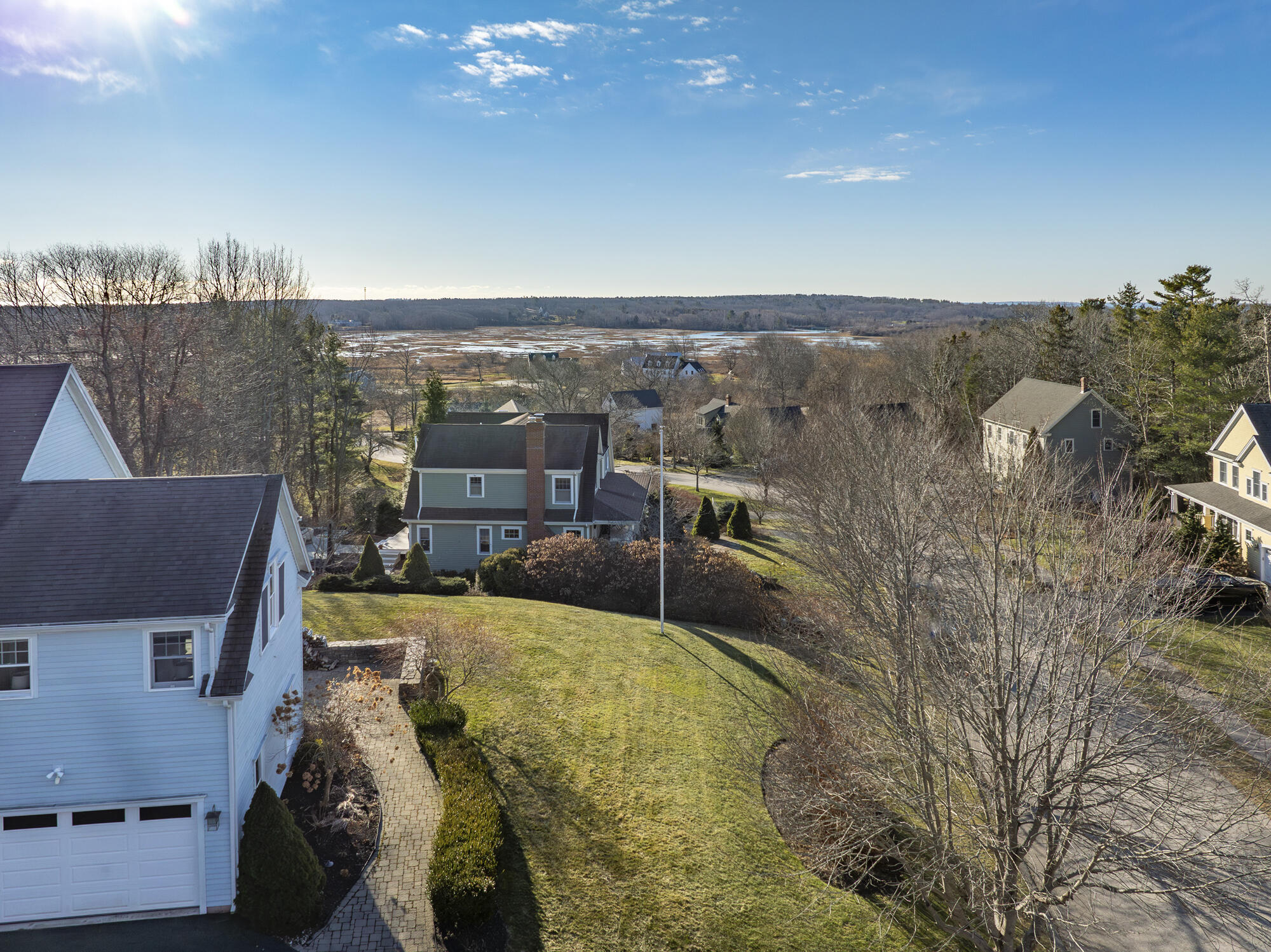9 Leighton Farm Road