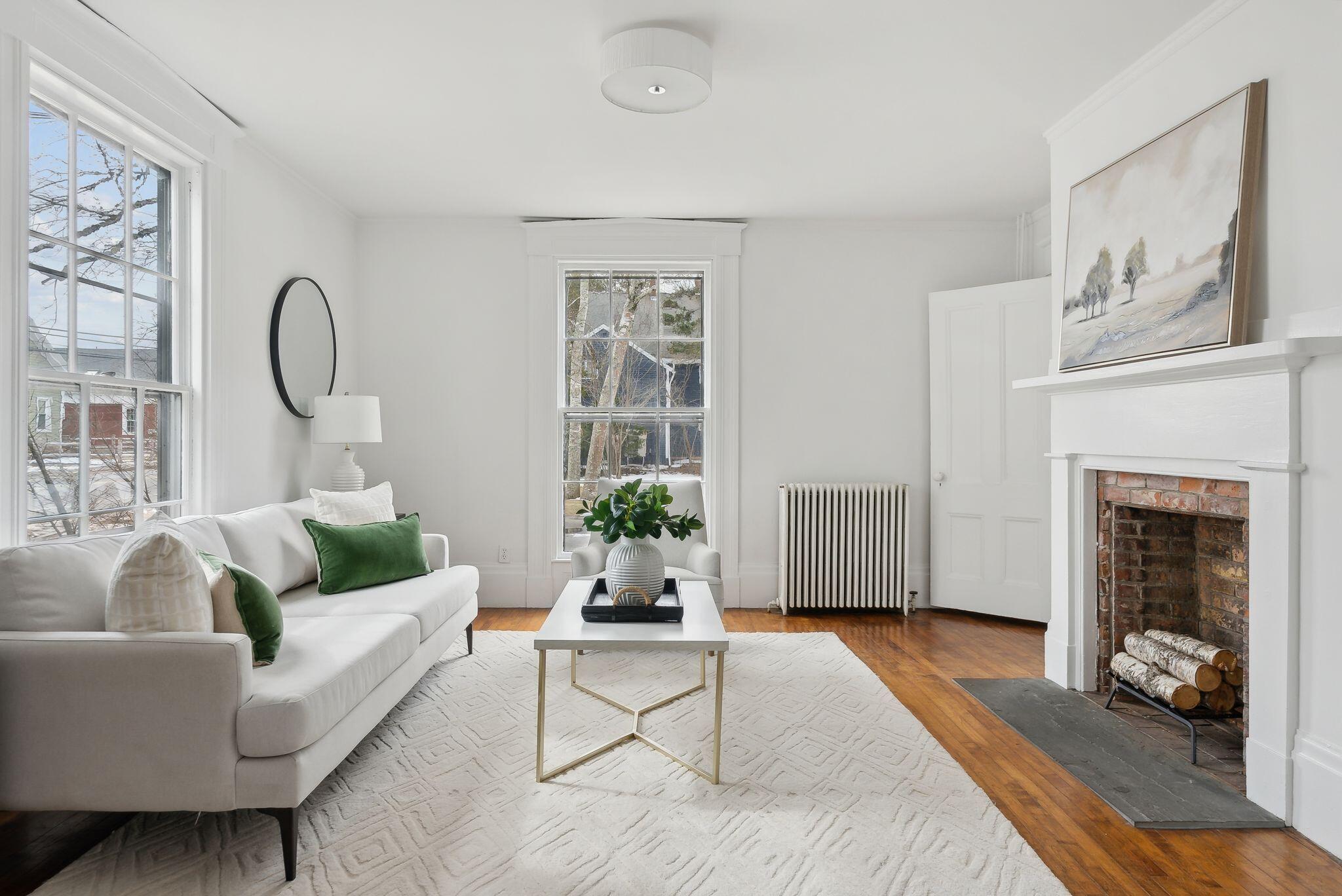 30 East Elm Street