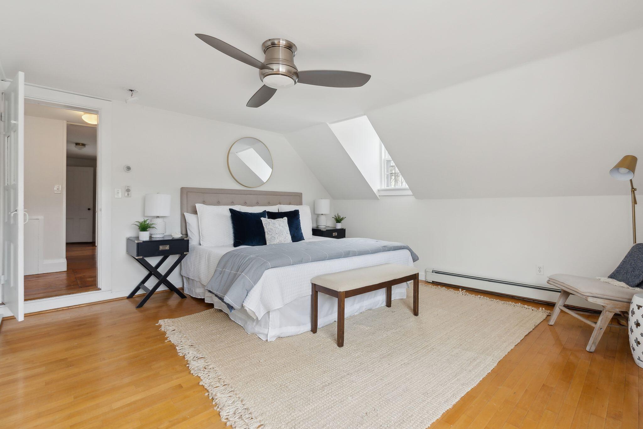 30 East Elm Street