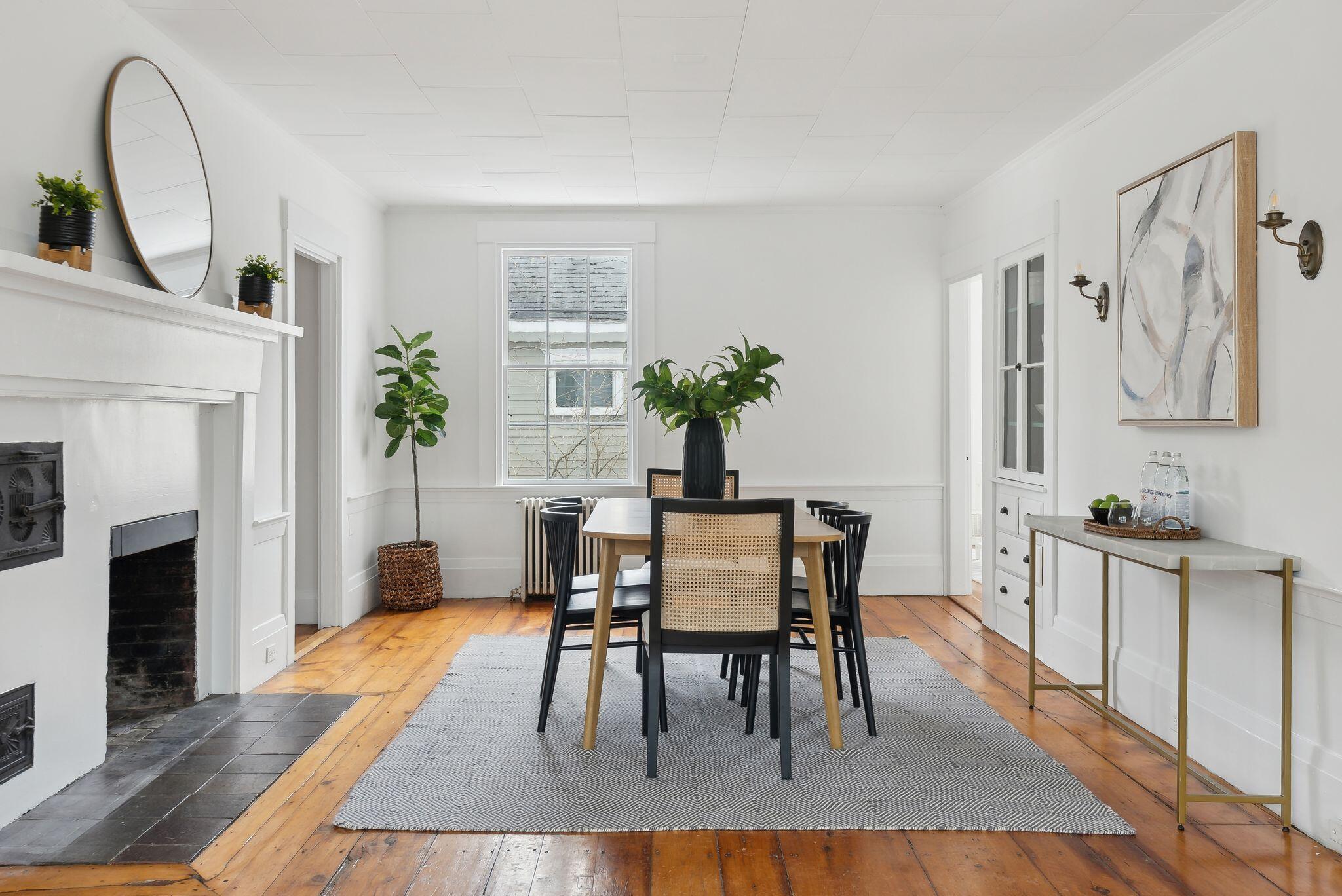 30 East Elm Street