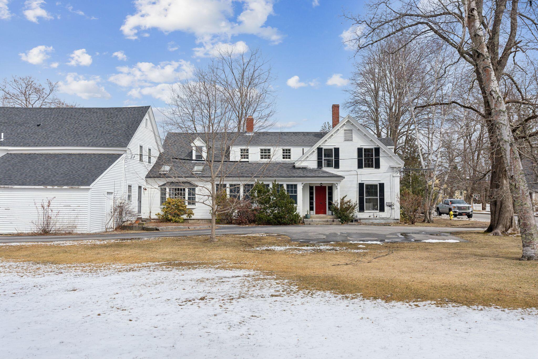30 East Elm Street