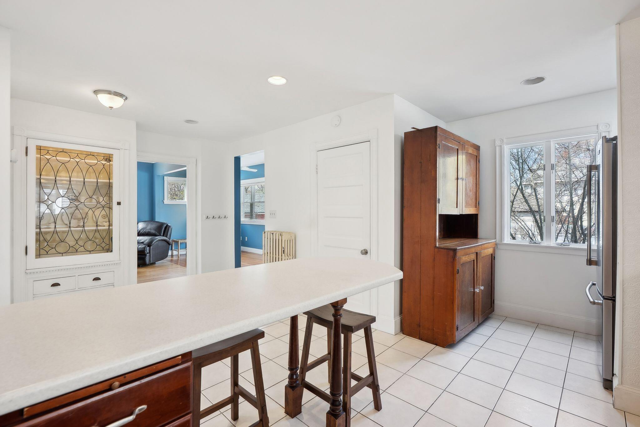 343 Woodford Street