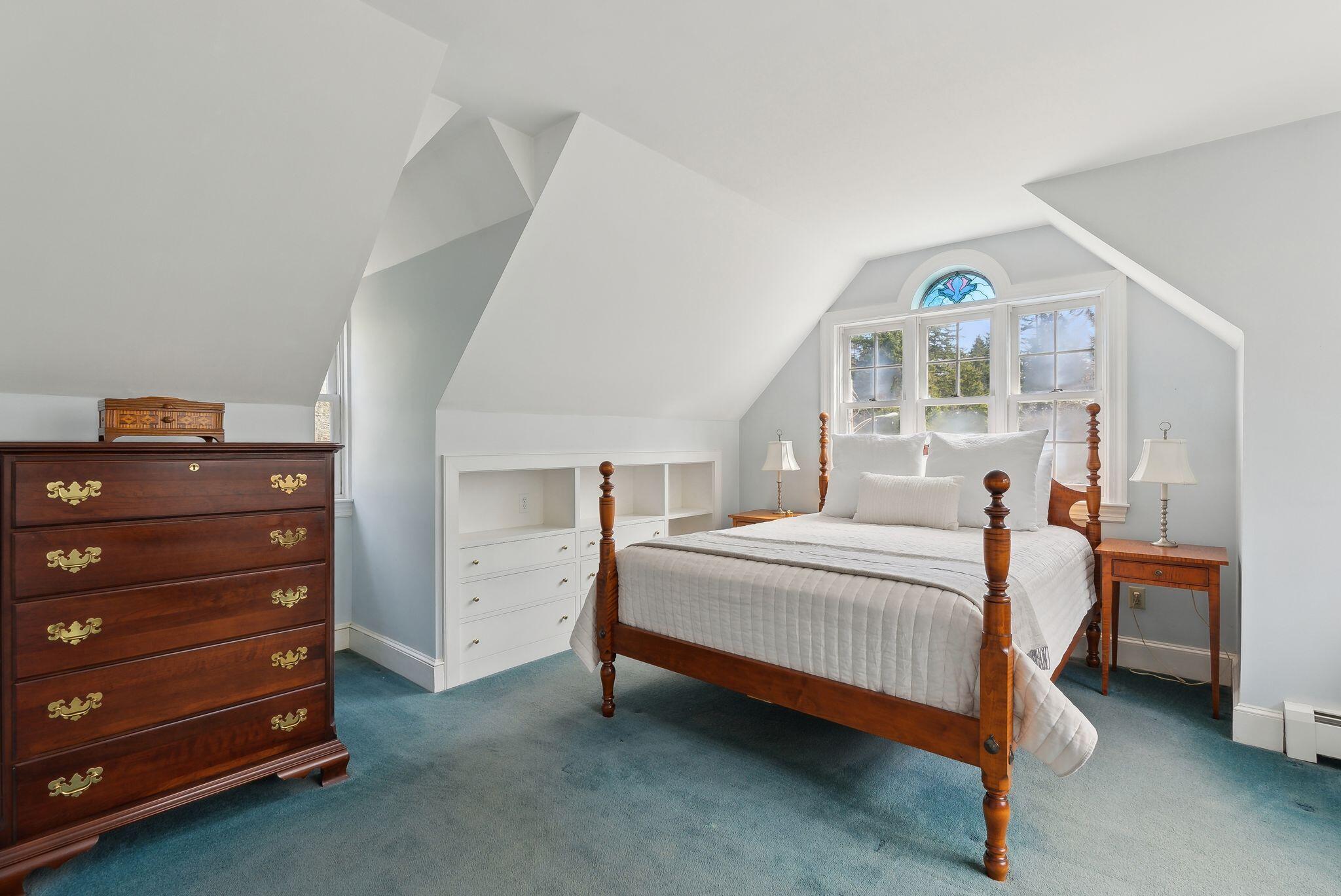 56 Headland Road